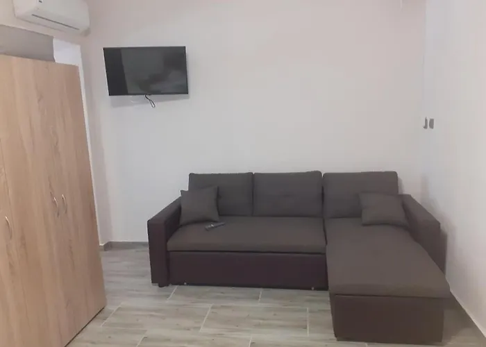 Angela Apartments & Studio